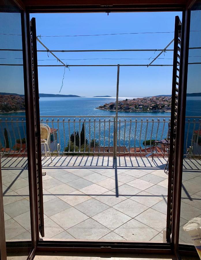 Villa Mira Трогир Экстерьер фото