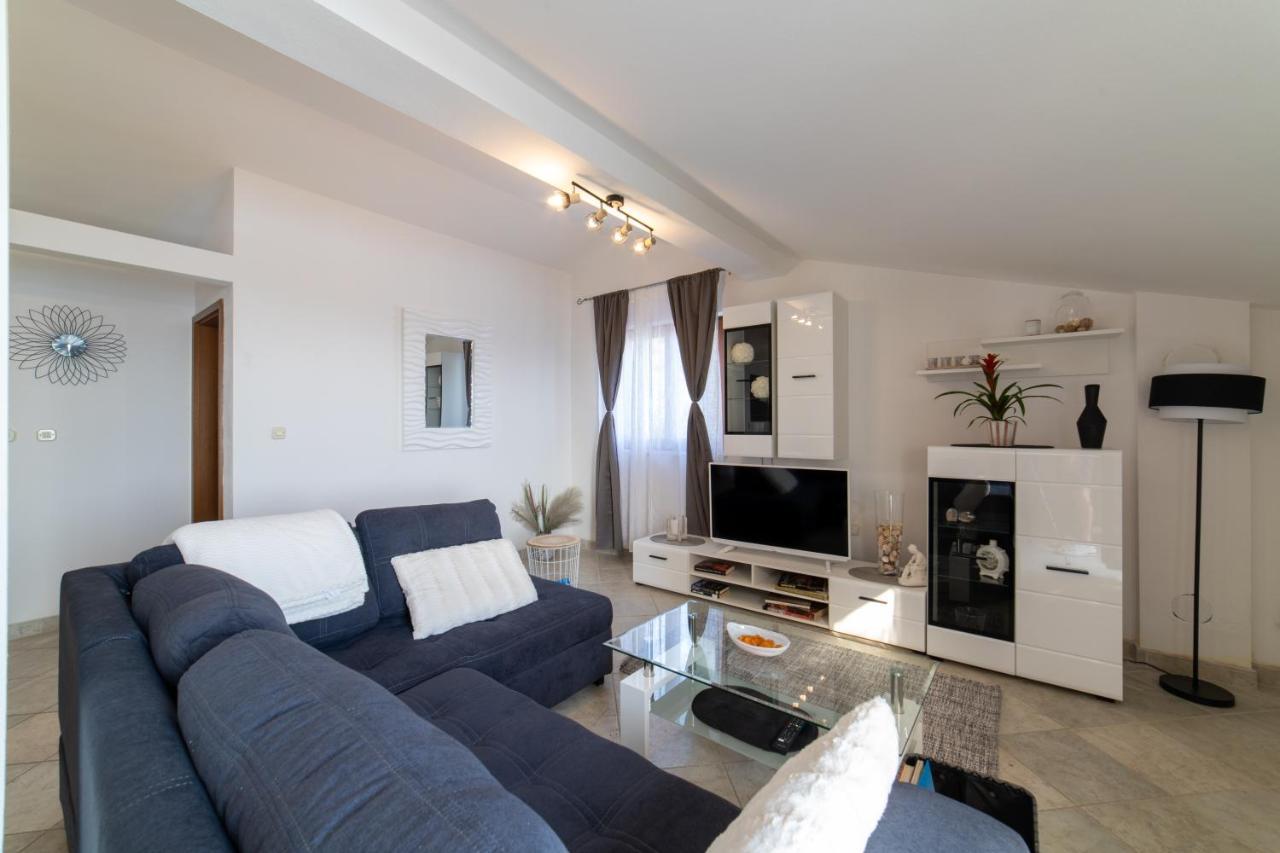 Villa Mira Трогир Экстерьер фото