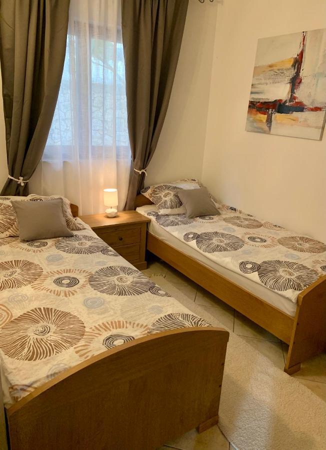 Villa Mira Трогир Экстерьер фото